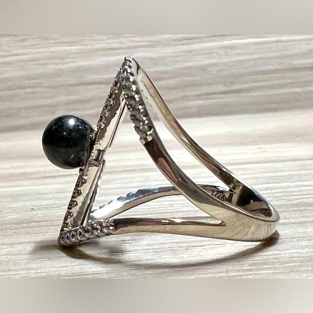 Jade of Yesteryear Sterling Silver Charcoal Jade & CZ Open Band Ring, Size 8.5 - Picture 3 of 10